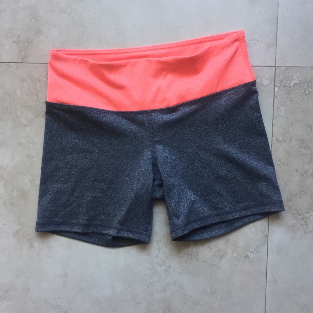 Yoga shorts
